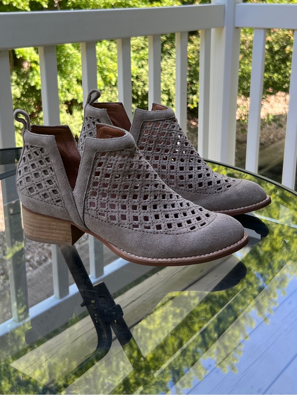 Jeffrey Campbell Taupe Perforated Suede Ankle Booties Size 7.5 Western Heeled